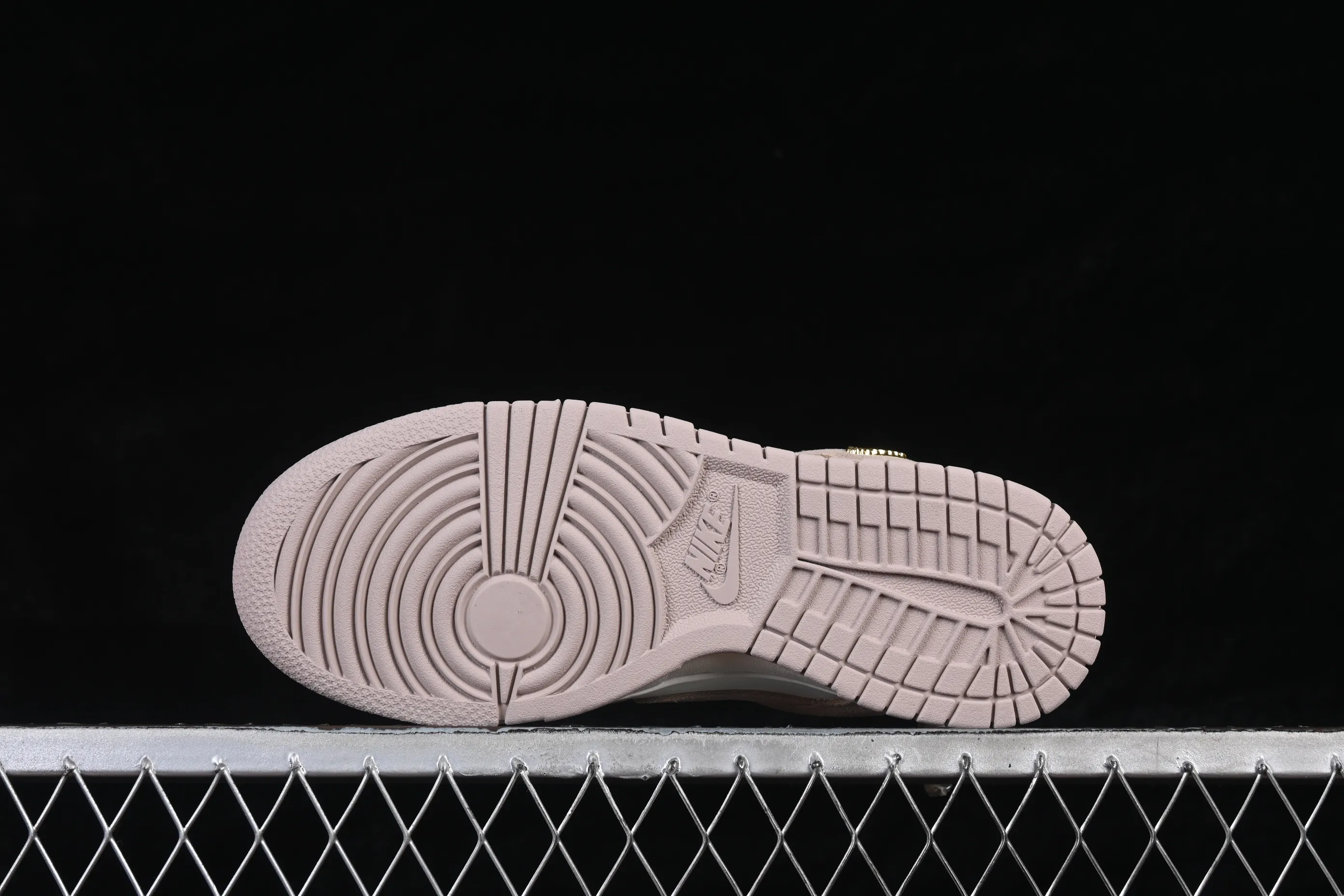 All Categories Nk SB Dunk Series Nk SB Dunk Low Low-top sneakers Nike SB Dunk Low Year of the Horse Gray White Low-top casual sneakers IB4417-105